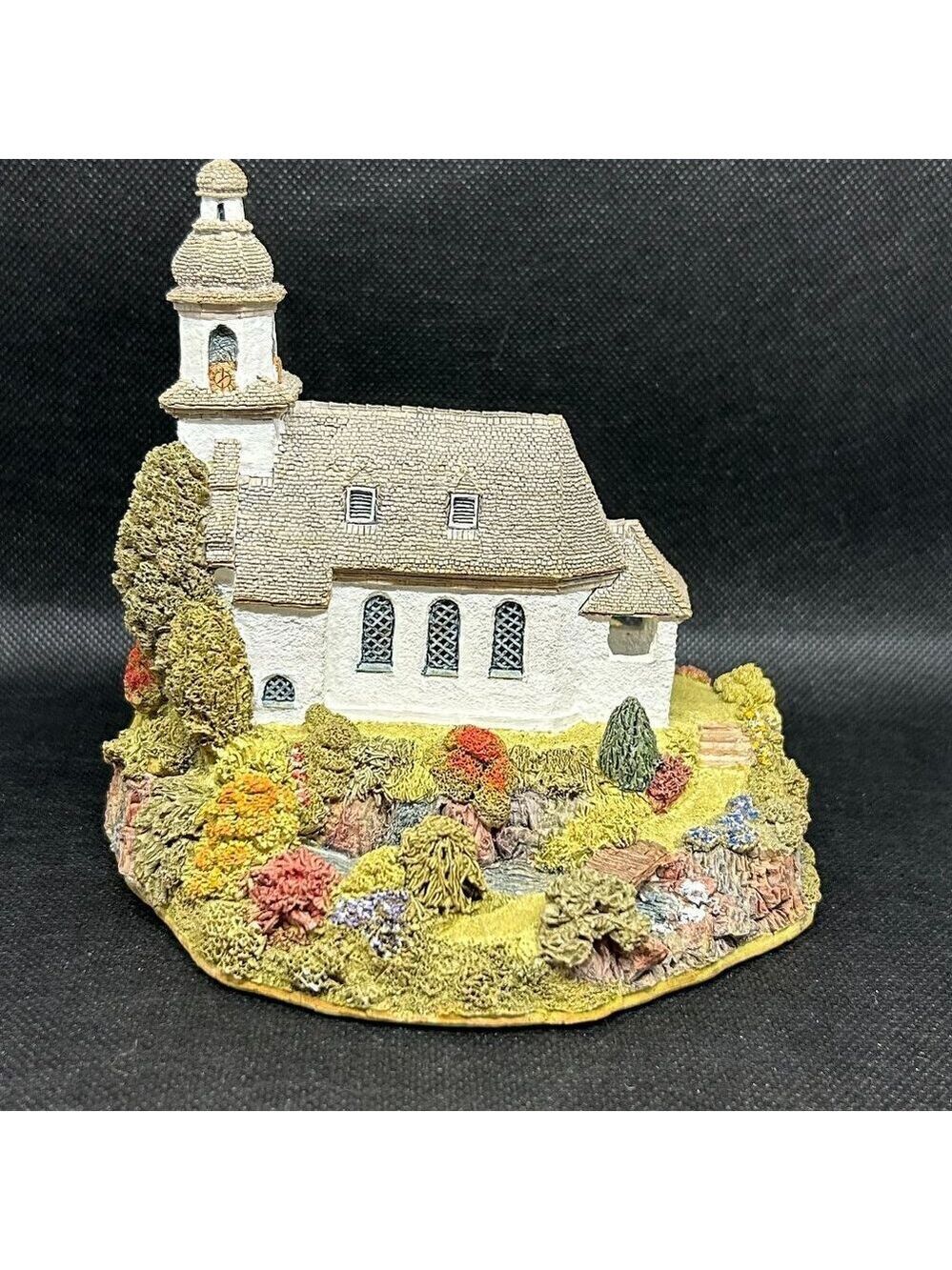 Lilliput Lane Die Deutsche Sammlung Cumbria UK Das Gebirgskirchlei church